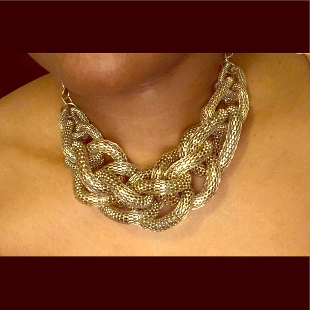 Express Necklace